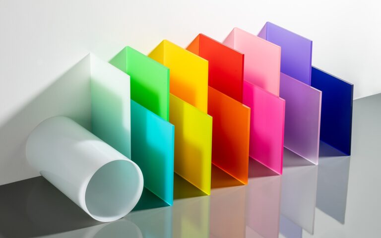 material-shop.ch | Zuschnitte nach Mass 2 Plexiglas satiniert